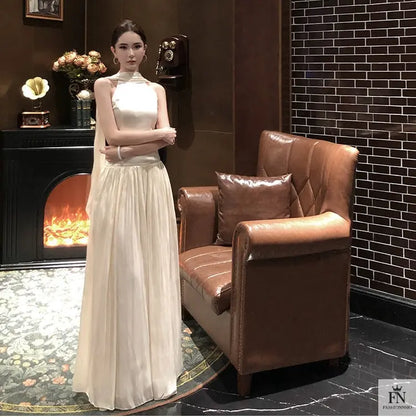 Pleated Long Dress With Scarf - Fashionnsio