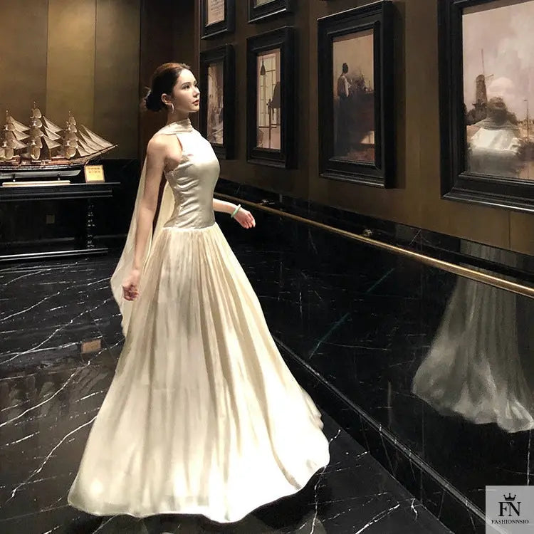 Pleated Long Dress With Scarf - Fashionnsio