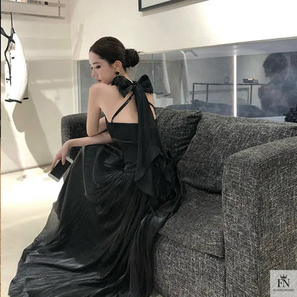 Pleated Long Dress With Scarf - Fashionnsio