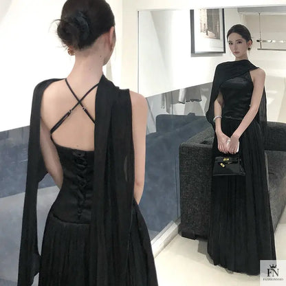 Pleated Long Dress With Scarf - Fashionnsio