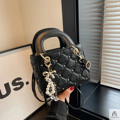Quilted Diamond Embroidered Handbags - Fashionnsio