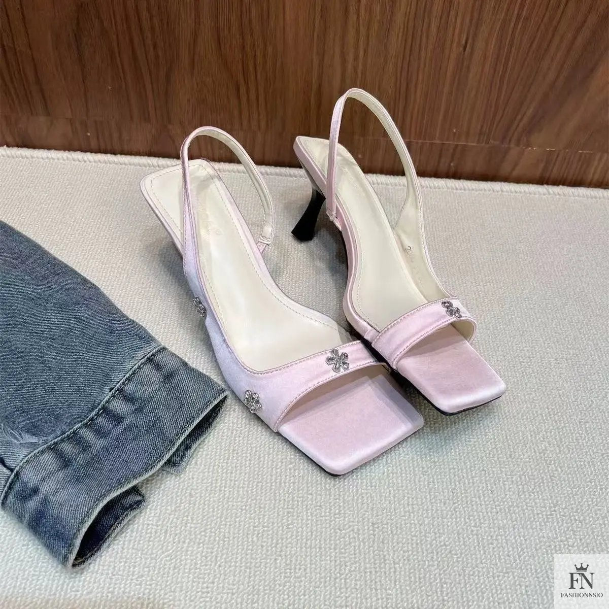 Rhinestone Flower Square Toe Heels - Fashionnsio