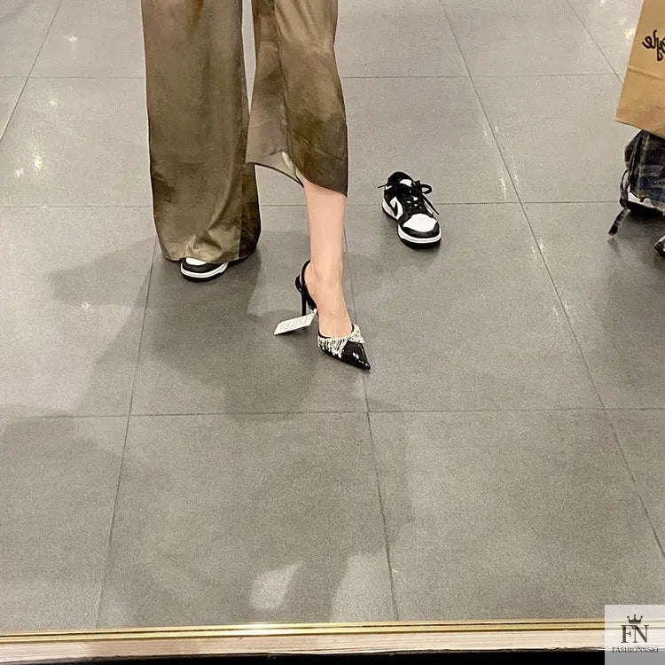 Rhinestone Tassel Pointed Heels - Fashionnsio