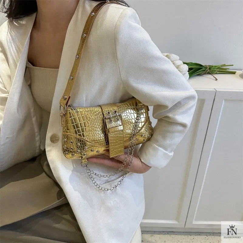 Rivet Chain Buckle Shoulder Bags - Fashionnsio