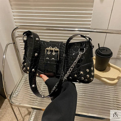 Rivet Chain Buckle Shoulder Bags - Fashionnsio