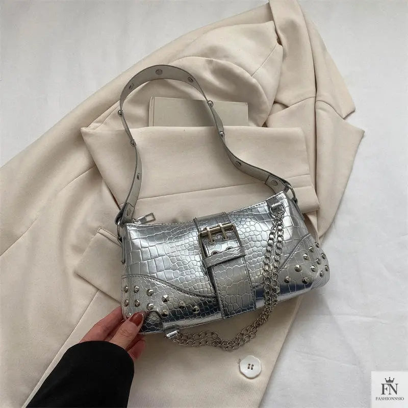 Rivet Chain Buckle Shoulder Bags - Fashionnsio