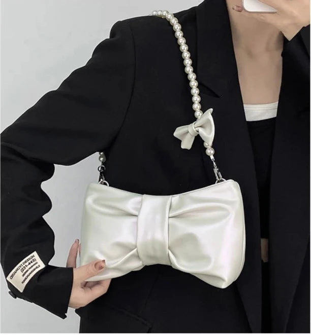 Pearl Bow Shoulder Bags