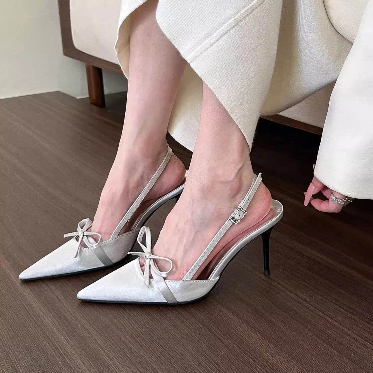 Slingback Pointed Bow Heels - Fashionnsio
