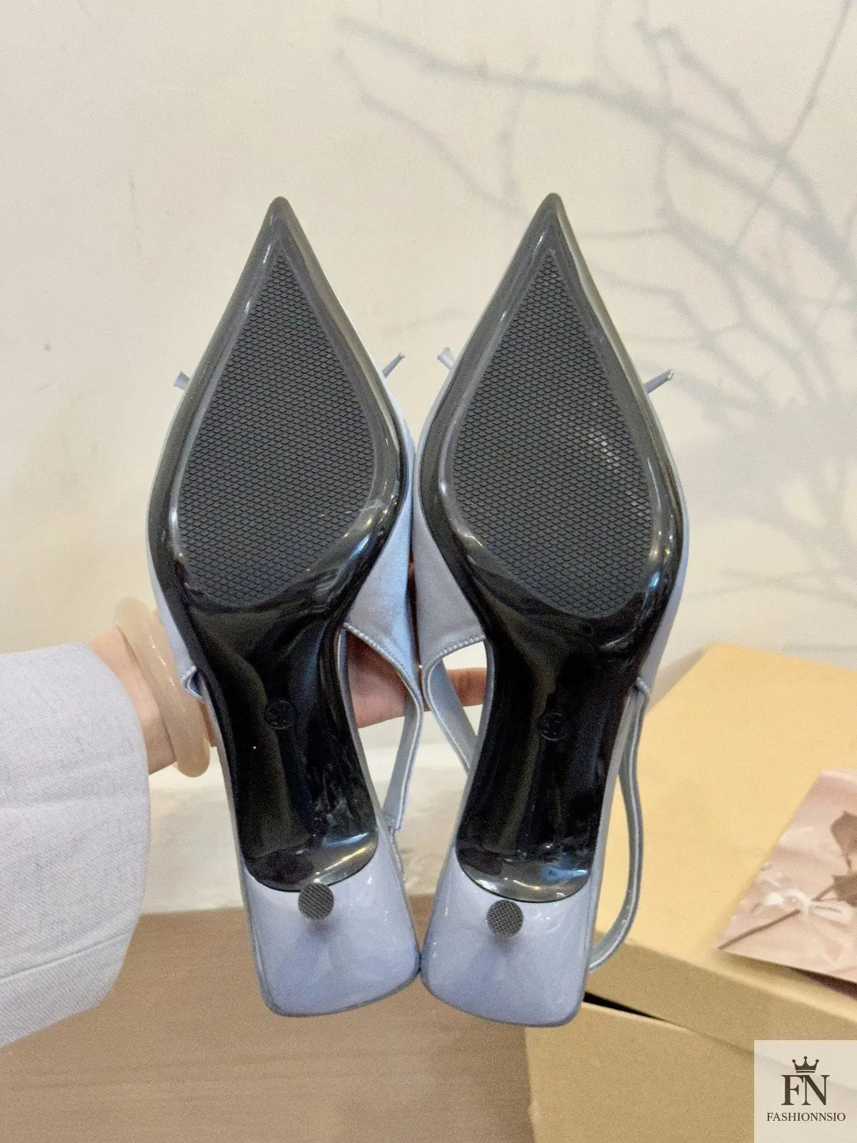 Satin Bowknot Pointed Heels - Fashionnsio