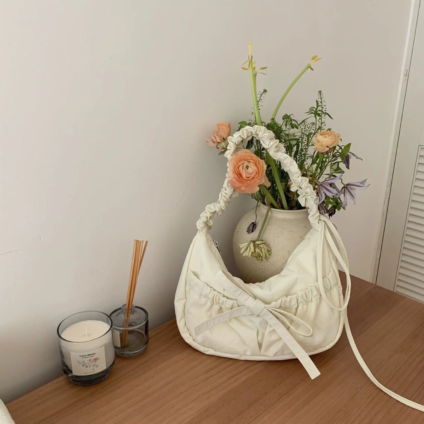 Bow Drawstring Pleated Shoulder Bags