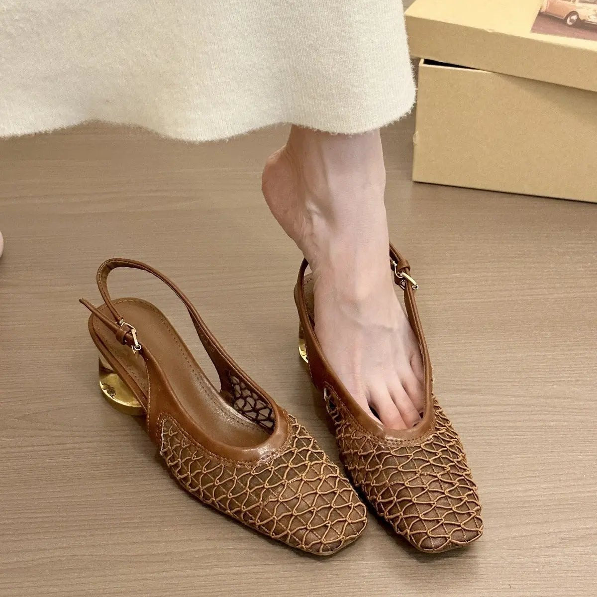 Square Toe Lace Flat Sandals - Fashionnsio