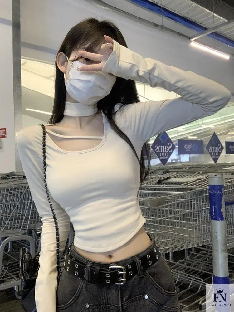 Turtle Neck Cut Out Crop Top - Fashionnsio