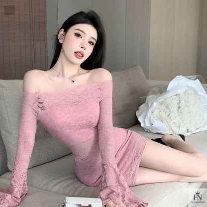 Off Shoulder Lace Mini Dress - Fashionnsio