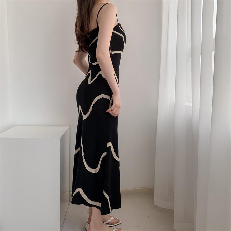 Knitted Wave Pattern Dress