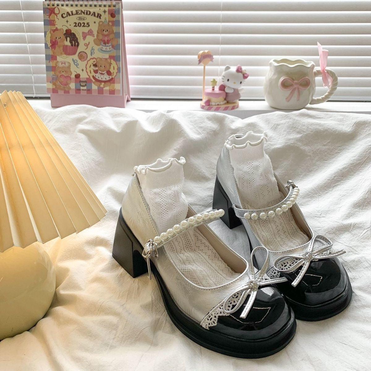 Pearl Strap Bow Chunky Heels - Fashionnsio