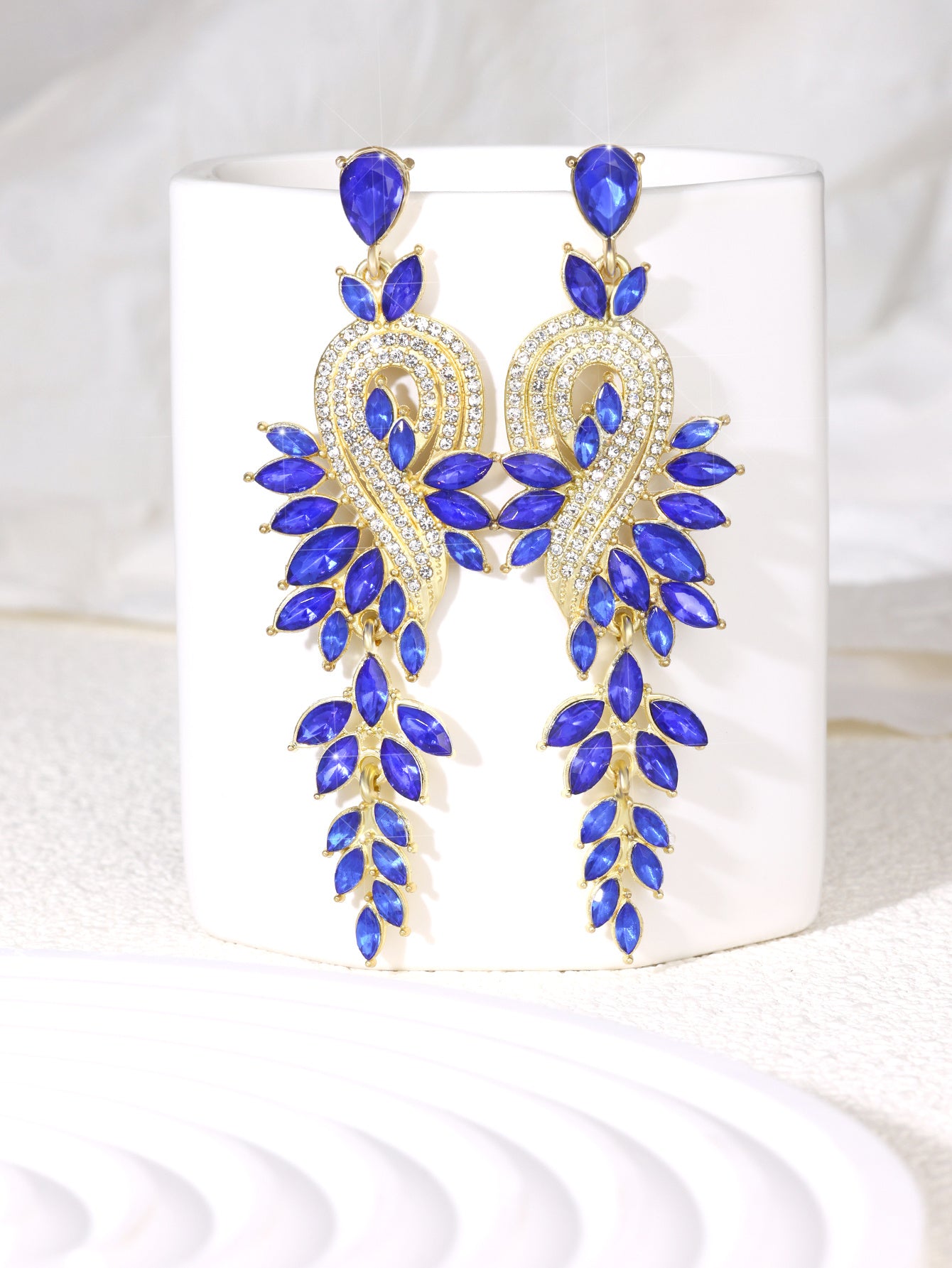 Peacock Leaf Crystal Long Earrings fashionnsio