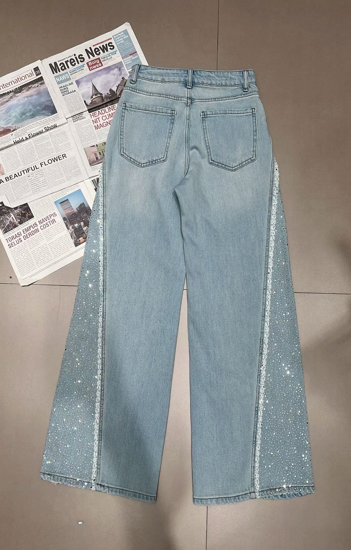 Wide Leg Sparkling Rhinestone Jeans - Fashionnsio