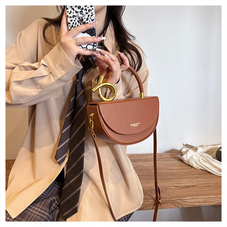 Half Moon Saddle Bags - Fashionnsio